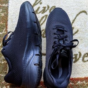 Sketchers Arch Fit Big Appeal Shoes